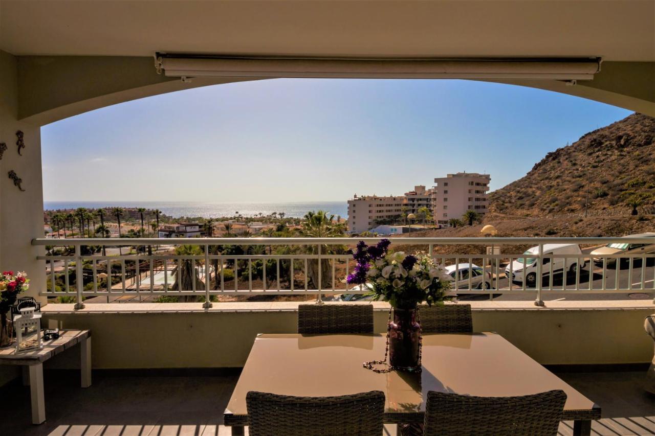Comfortable Apartment With Amazing Sea Views Palm-mar Kültér fotó