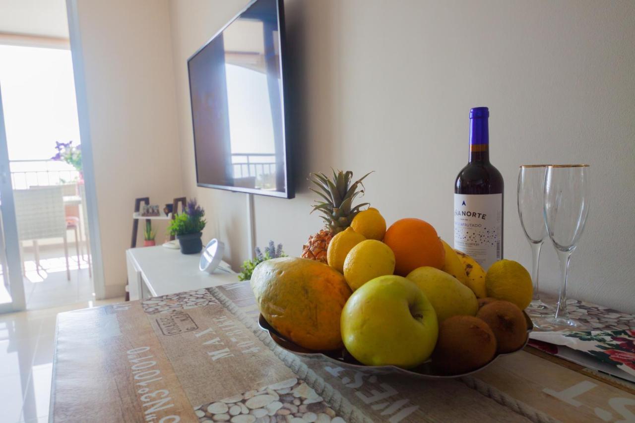 Comfortable Apartment With Amazing Sea Views Palm-mar Kültér fotó