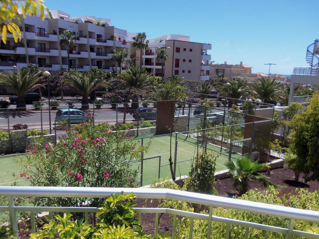 Comfortable Apartment With Amazing Sea Views Palm-mar Kültér fotó